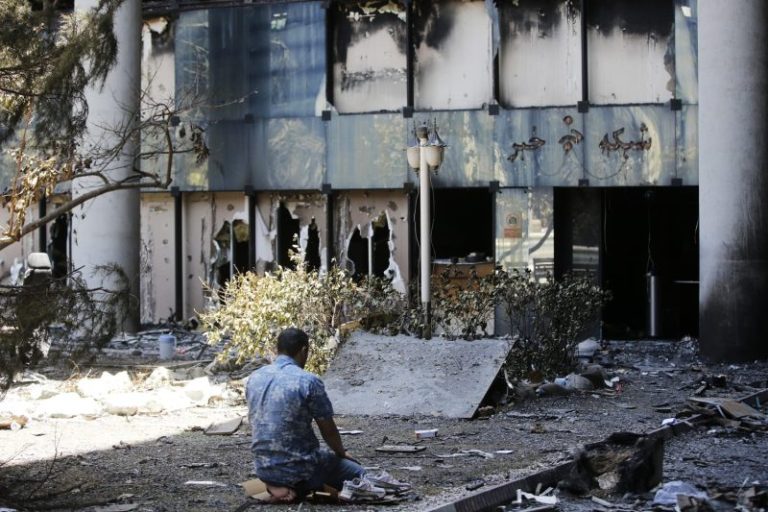 Oil prices rise more than 1% as Israel vows to intensify attacks on Iran